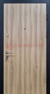Светлая металлическая дверь с МДФ ДМ-340 в Ивантеевке