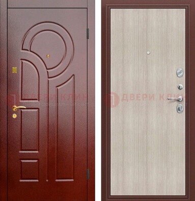 Красная металлическая дверь с МДФ панелями ДМ-368 в Калуге
