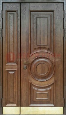 Коричневая двухстворчатая дверь с массивом дуба ДМД-71 в Ивантеевке