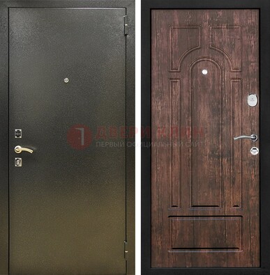 Темно-серая металлическая дверь с порошковым покрытием и МДФ коричневая ДП-292 в Ивантеевке