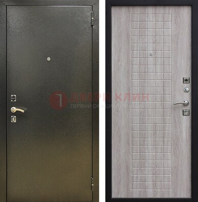 Железная темная дверь с порошковым покрытием и филенчатой МДФ ДП-297 в Ивантеевке