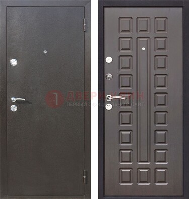 Коричневая железная дверь с порошковым окрасом ДП-63 в Ивантеевке