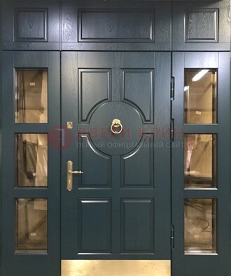 Стальная парадная дверь ДПР-64 со стеклопакетом в Ивантеевке