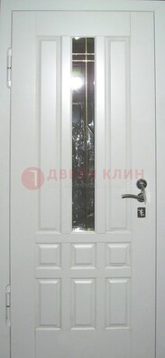 Белая металлическая дверь со стеклом ДС-1 в загородный дом в Ивантеевке