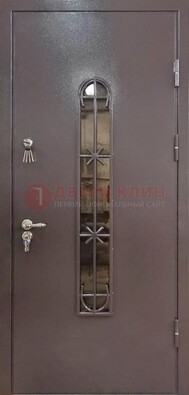 Металлическая дверь Порошок с небольшим стеклом и ковкой ДСК-282 в Ивантеевке