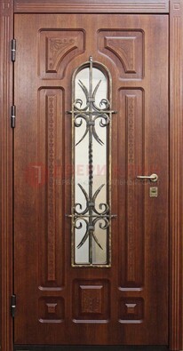 Тяжелая стальная дверь со стеклом и ковкой ДСК-42 в Дмитрове