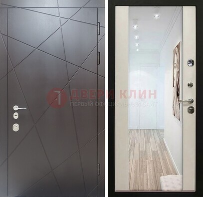 Железная коричневая дверь со светлой МДФ внутри и зеркалом ДЗ-125 в Ивантеевке