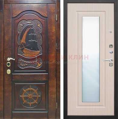 Темная дверь с резьбой и зеркалом внутри ДЗ-49 в Ивантеевке